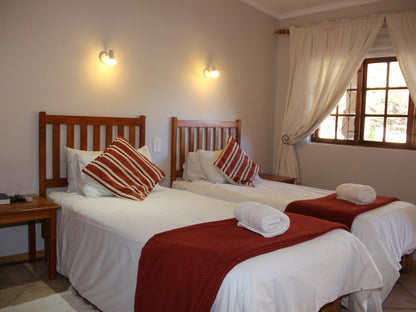 Standard Triple Room @ Aan Die Oewer B&B