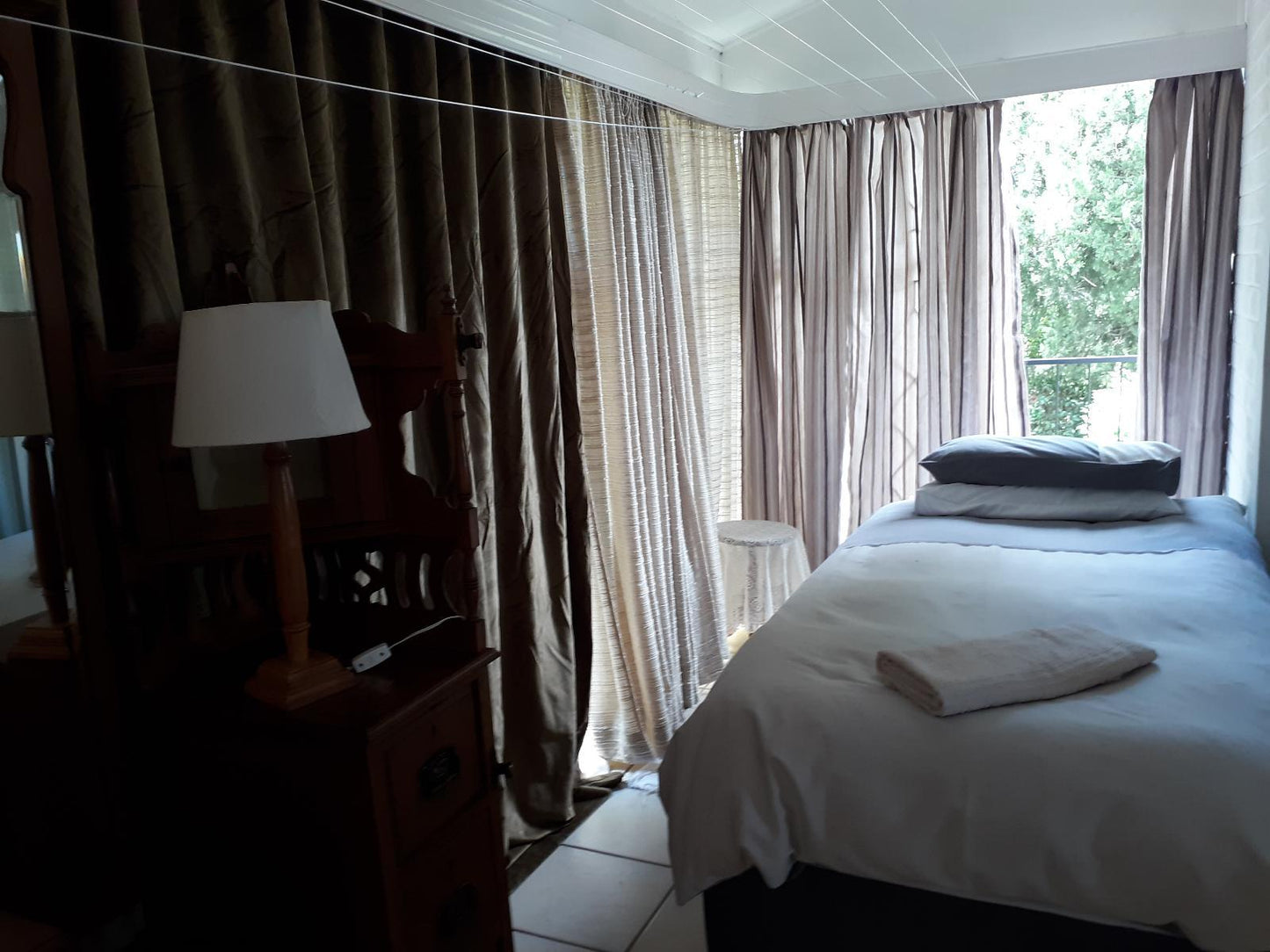 Middle plus Balcony Bedroom @ Aandrus Bnb