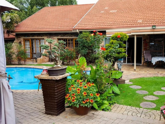 Aark Guest Lodge Vanderbijlpark Gauteng South Africa House, Building, Architecture, Garden, Nature, Plant, Swimming Pool