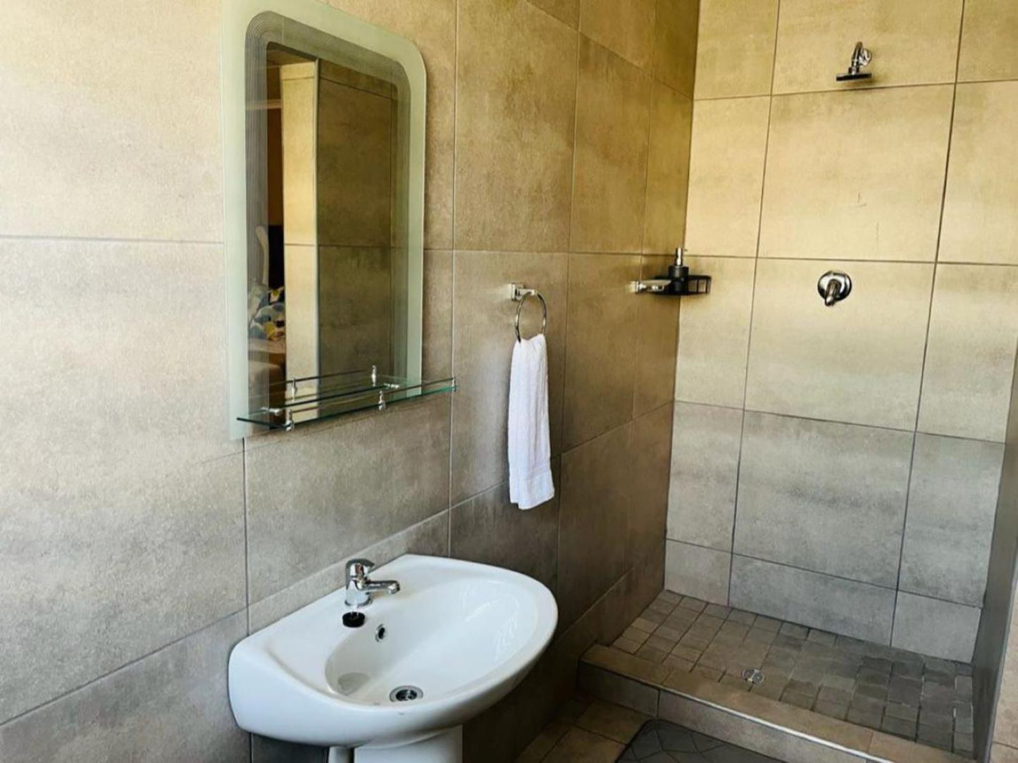 Aaron S Nest Bed And Breakfast Ladysmith Kwazulu Natal Kwazulu Natal South Africa Bathroom