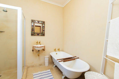 Abalone Villa Bloubergstrand Blouberg Western Cape South Africa Bathroom