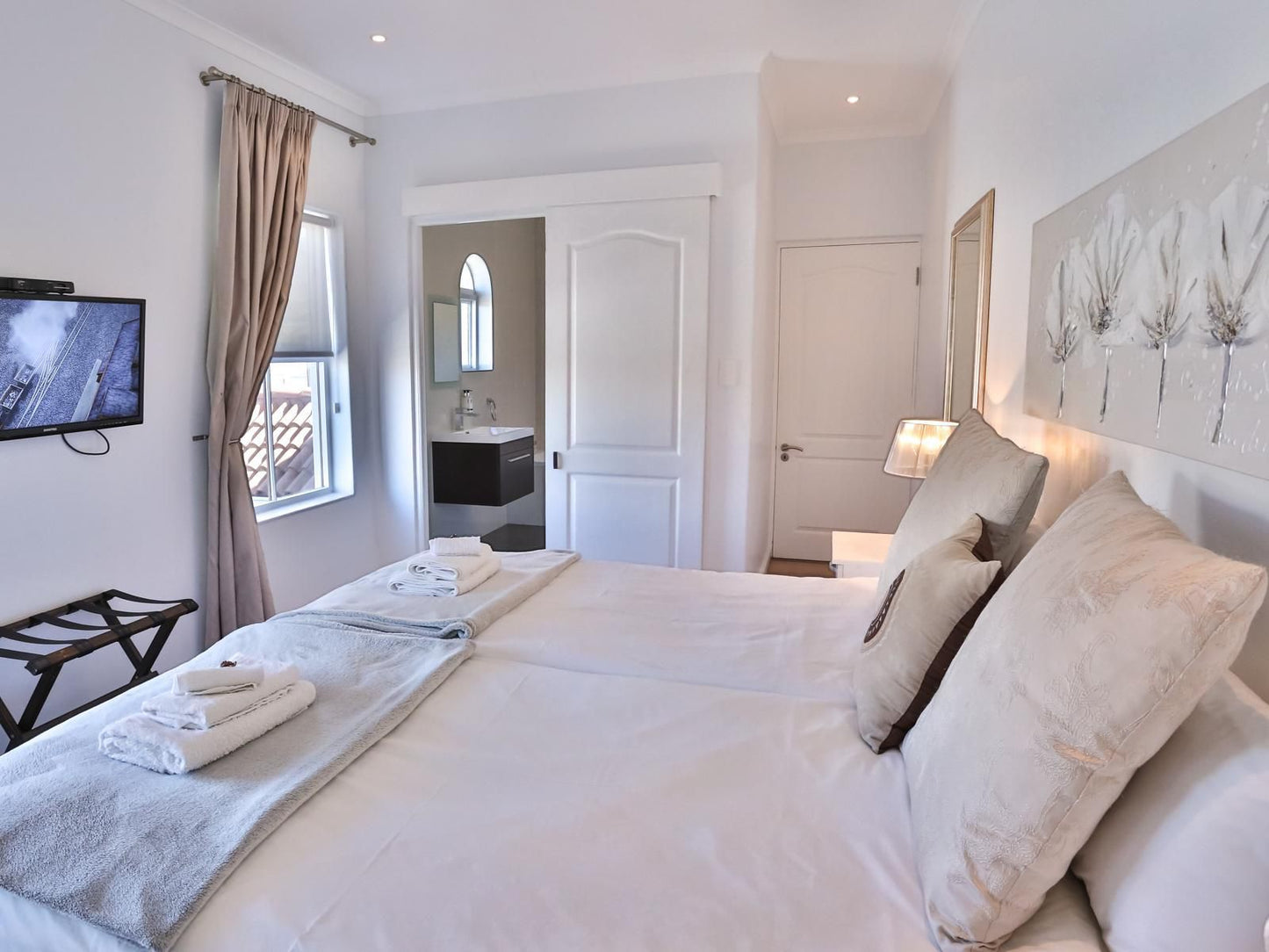 Abington Manor, Standard Twin Room, Bedroom