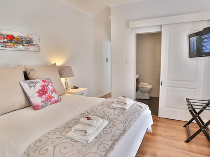 Standard Double Room @ Abington Manor - Fishhoek Guesthouse