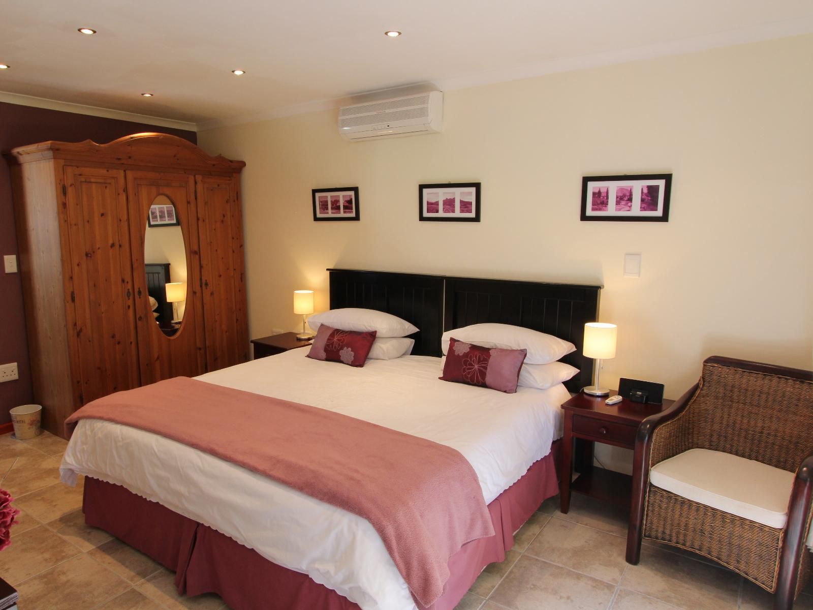 Acara Guest Cottages, Jacaranda Suite