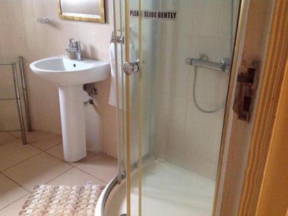 Acasia Guest Lodge Komatipoort Mpumalanga South Africa Bathroom