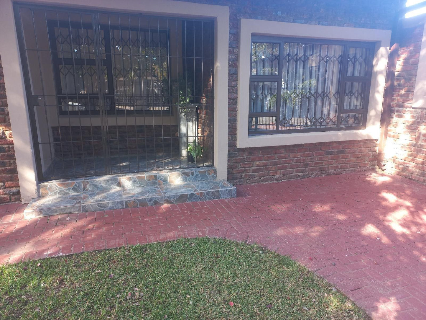 Achimer Guesthouse, House, Building, Architecture, Palm Tree, Plant, Nature, Wood, Brick Texture, Texture