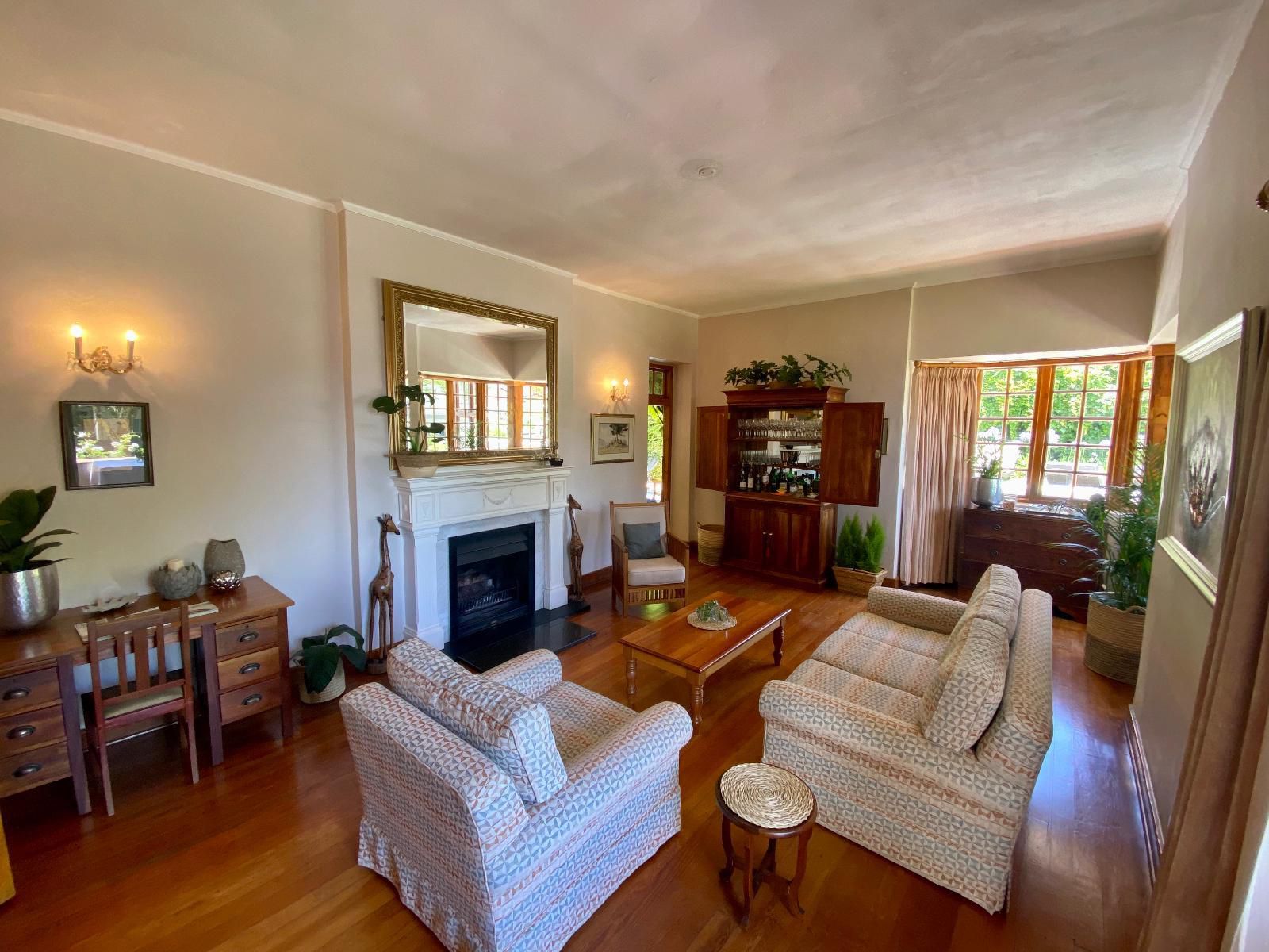 Acorn House, Living Room