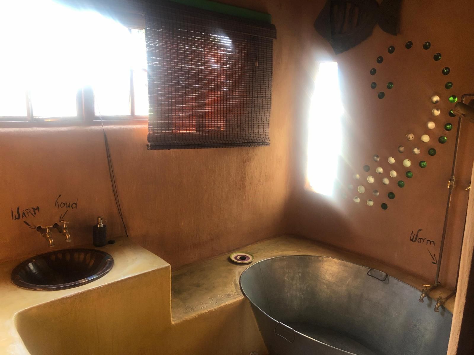 Adama Artistic Chalets And Teepees Dinokeng Game Reserve Gauteng South Africa Bathroom