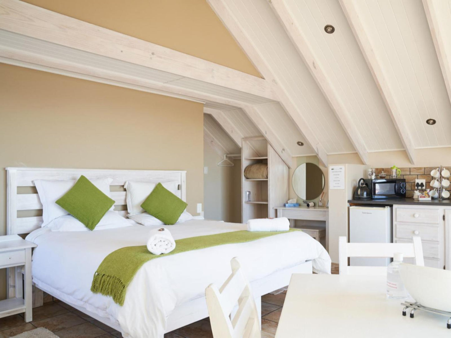 THE LOFT @ Adamsview Luxury Accommodation