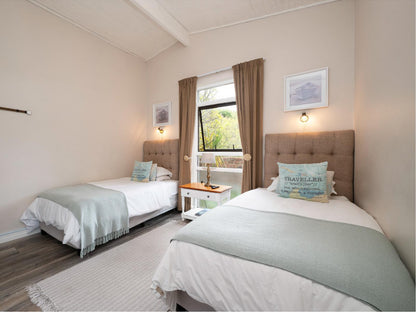 2 Bedroom Family Unit-sleeps 5 @ Admirals Lodge Guest House