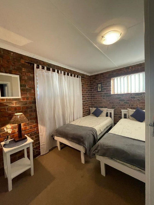 Adri S Self Catering Jeffreys Bay Wavescrest Jeffreys Bay Jeffreys Bay Eastern Cape South Africa Sepia Tones, Bedroom, Brick Texture, Texture