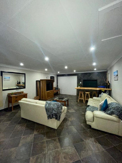 Adri S Self Catering Jeffreys Bay Wavescrest Jeffreys Bay Jeffreys Bay Eastern Cape South Africa Unsaturated, Living Room