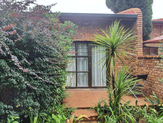 Aero Lodge Middelburg Mpumalanga Mpumalanga South Africa House, Building, Architecture, Plant, Nature, Garden