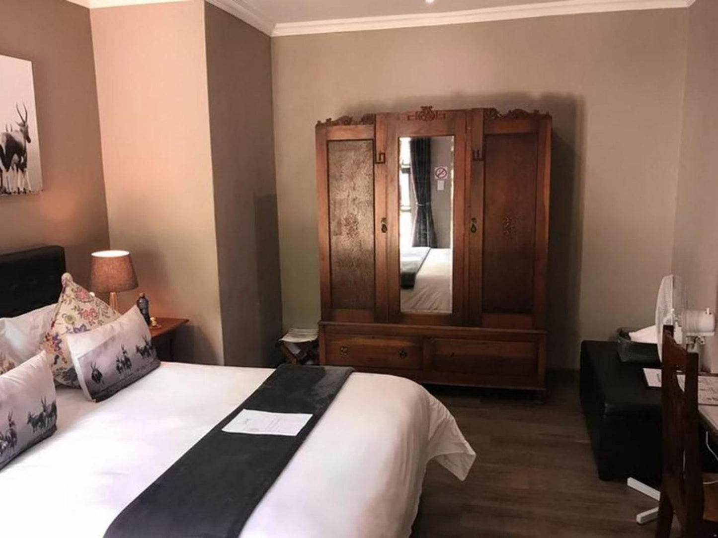 Aerotropolis Guest Lodge Kempton Park Johannesburg Gauteng South Africa Bedroom