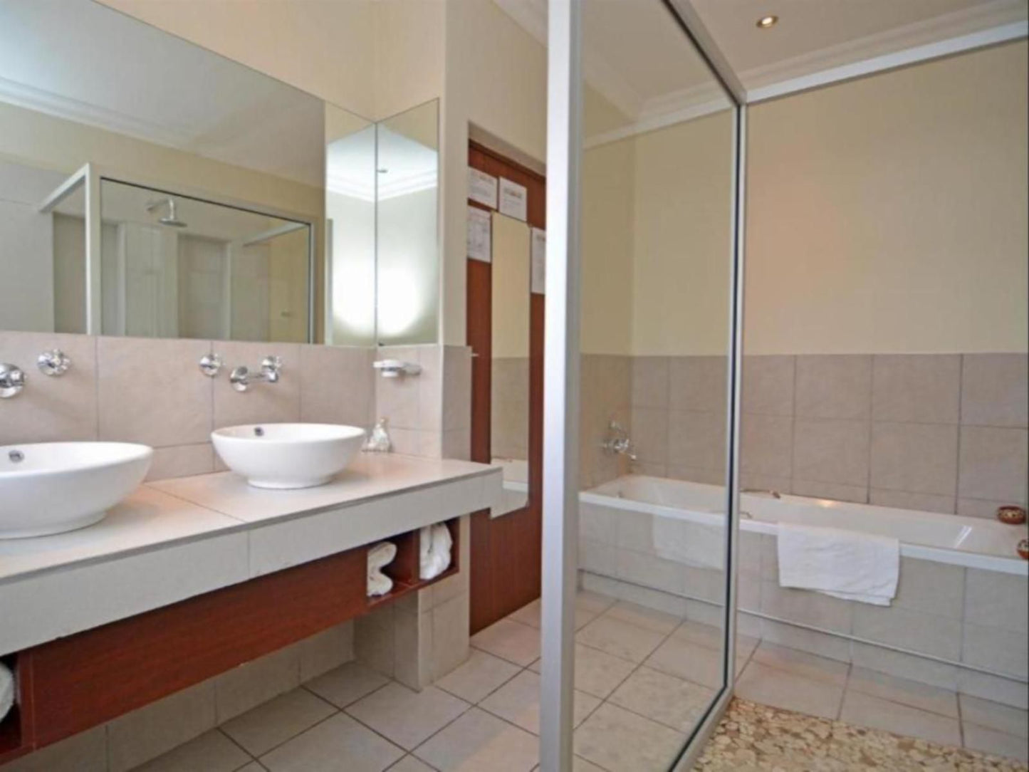 Africa House Guest House Zwartkop Centurion Gauteng South Africa Bathroom
