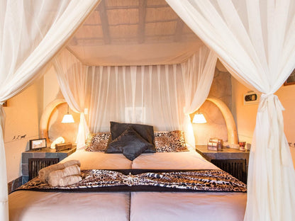 African Rock Lodge, Deluxe King room, Bedroom