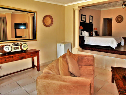 QUEEN ROOM @ African Roots Guest House And Conference Venue