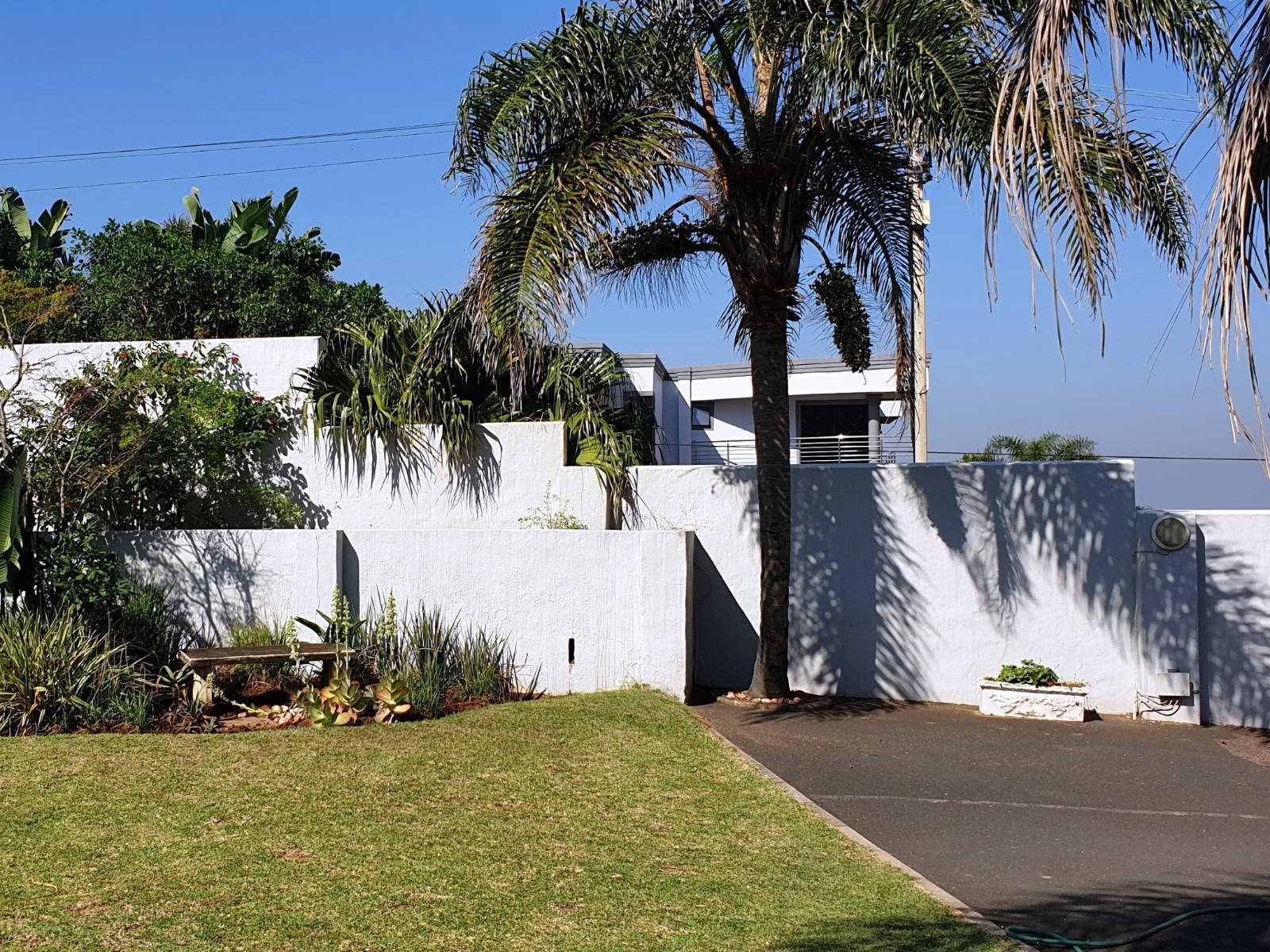 African Sands Bandb Kingsway Athlone Park Amanzimtoti Kwazulu Natal South Africa Complementary Colors, House, Building, Architecture, Palm Tree, Plant, Nature, Wood