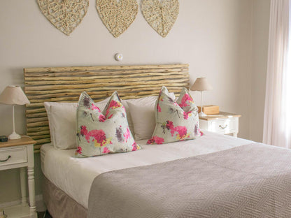 Queen Rooms @ African Sands B&B Kingsway