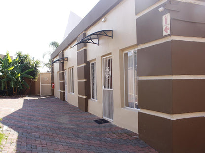 African Sky Guest House Krugersdorp Gauteng South Africa House, Building, Architecture, Palm Tree, Plant, Nature, Wood