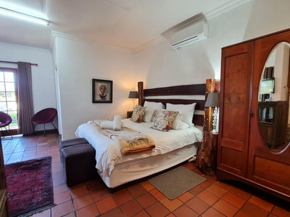 Luxury Suite 4 - Muscadel Non Smoking @ African Vineyard Guest House & Wellness Spa