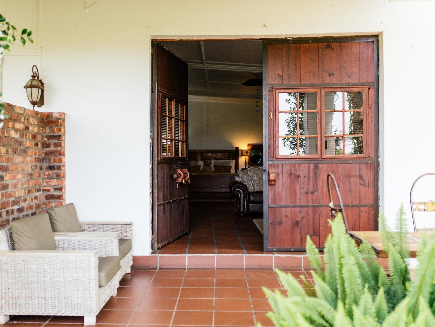 Luxury suite 2 Chardonnay - Non smoking @ African Vineyard Guest House & Wellness Spa