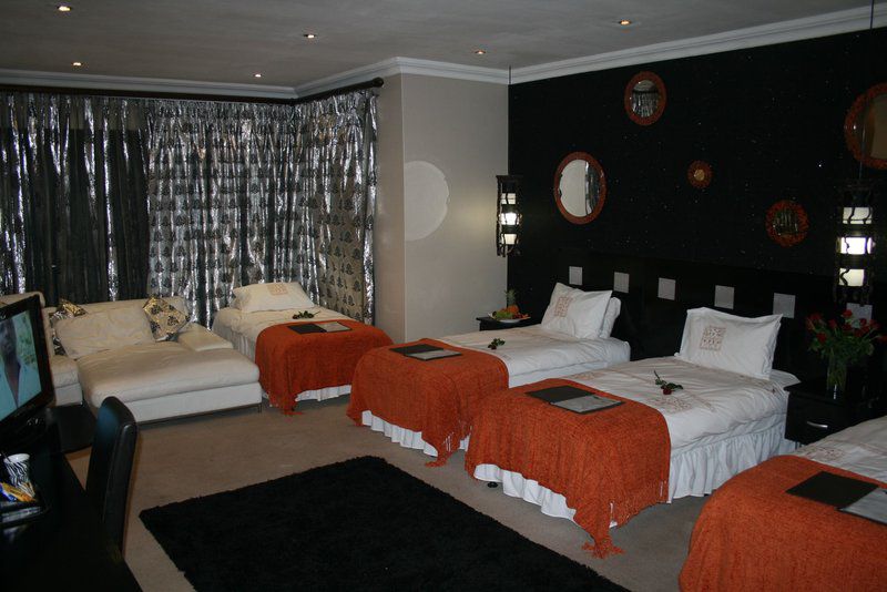 Africa Paradise Airport Guest Lodge And Travel Centre Linksview Johannesburg Gauteng South Africa Bedroom