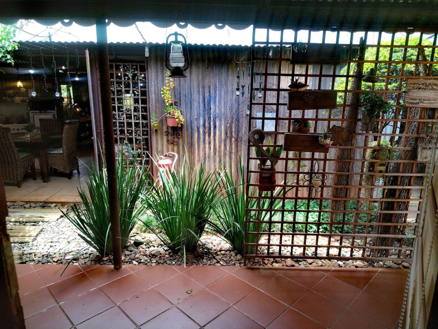 Botswana Double room shower @ Africa's Eden