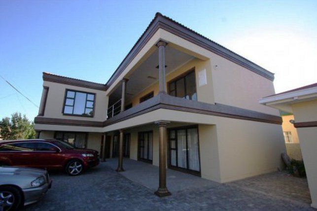 Afro Villa Guest House Trompsburg Free State South Africa House, Building, Architecture, Car, Vehicle