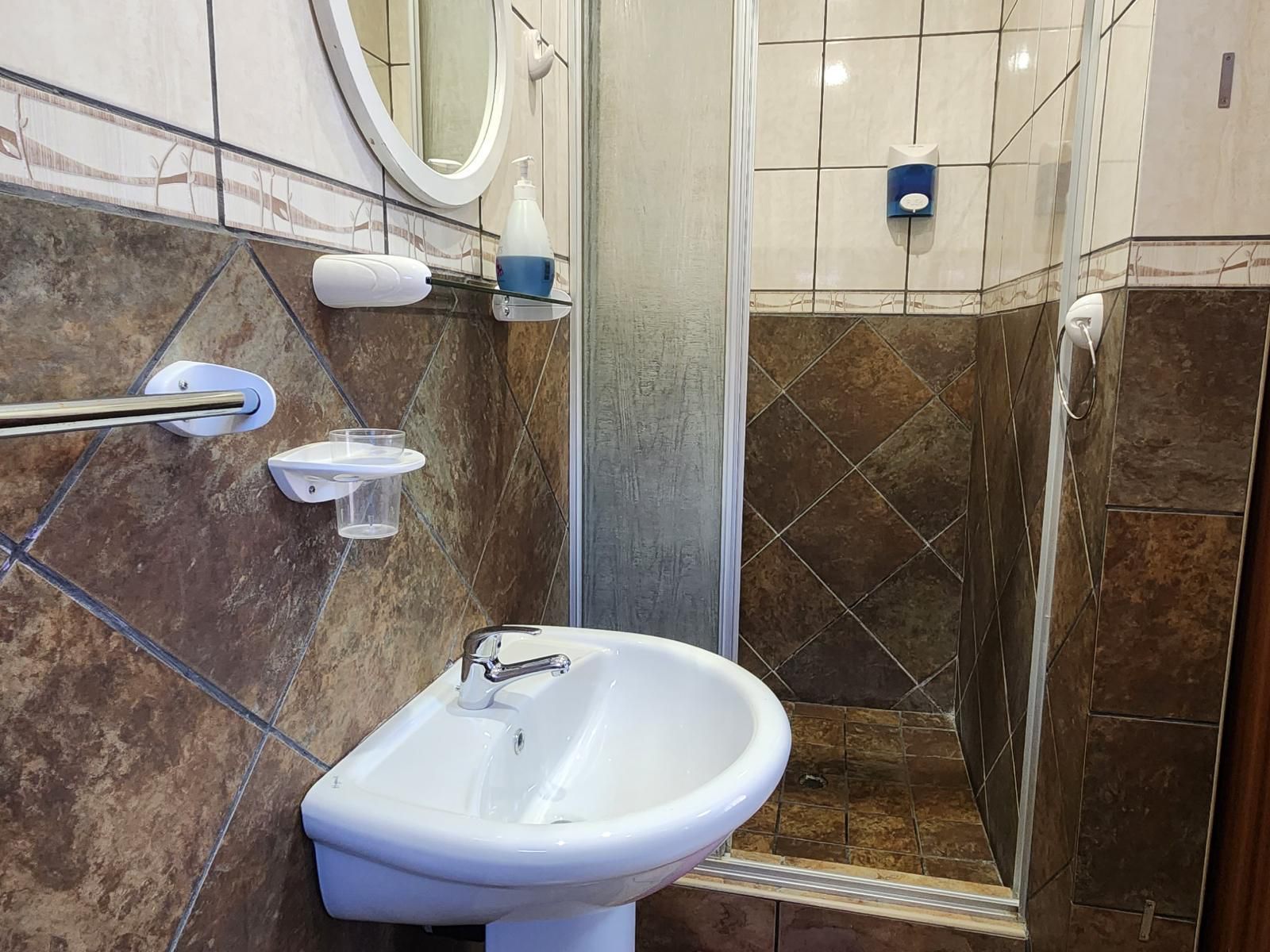 Agros Guest House Hadison Park Kimberley Northern Cape South Africa Bathroom