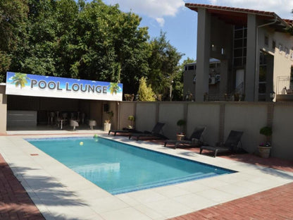 Airport Gardens Boutique Hotel, Palm Tree, Plant, Nature, Wood, Swimming Pool