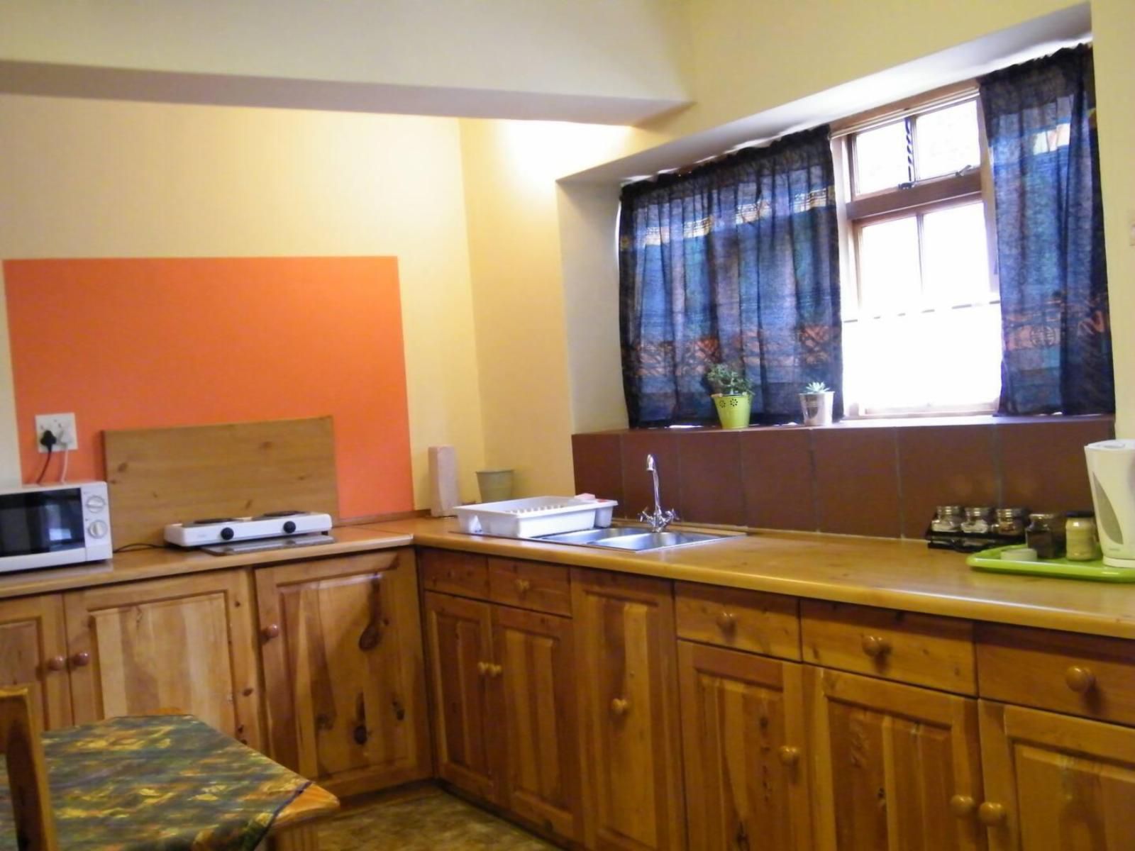 Akzente Self Catering Clarens Free State South Africa Kitchen