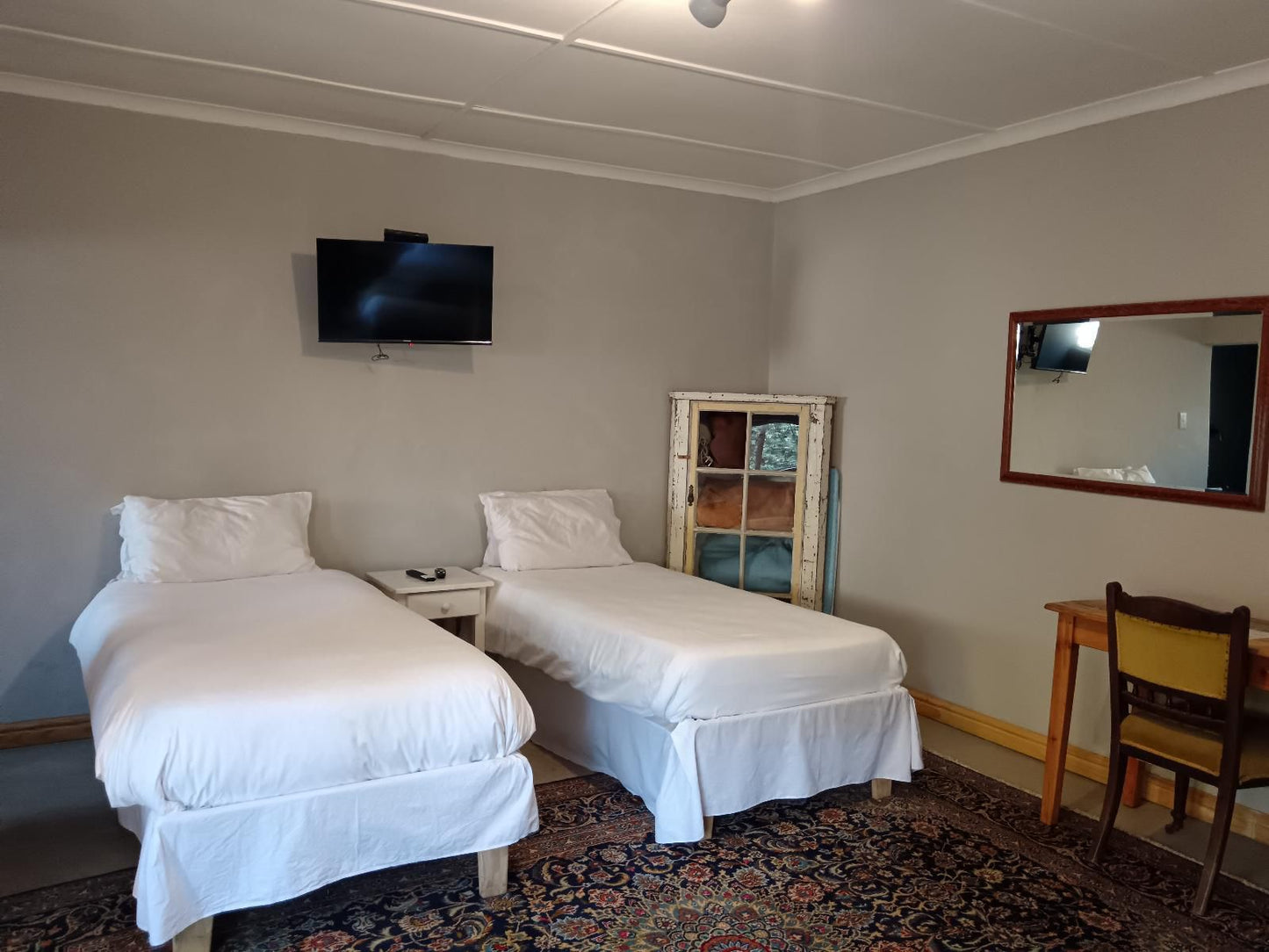 Albert House Guesthouse, Deluxe Family Room En-suite, Bedroom