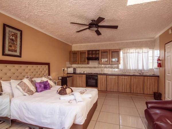 Room 6 @ Algoa Inn - Algoa Park