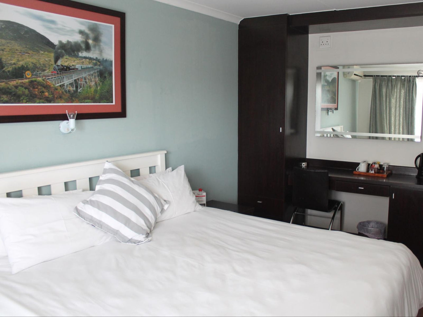 Queen Room @ Algoa Bay Bed And Breakfast