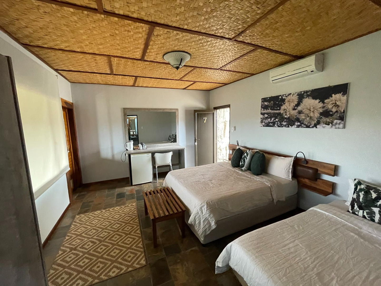 Aloegrove Safari Lodge, Standard Room, Bedroom