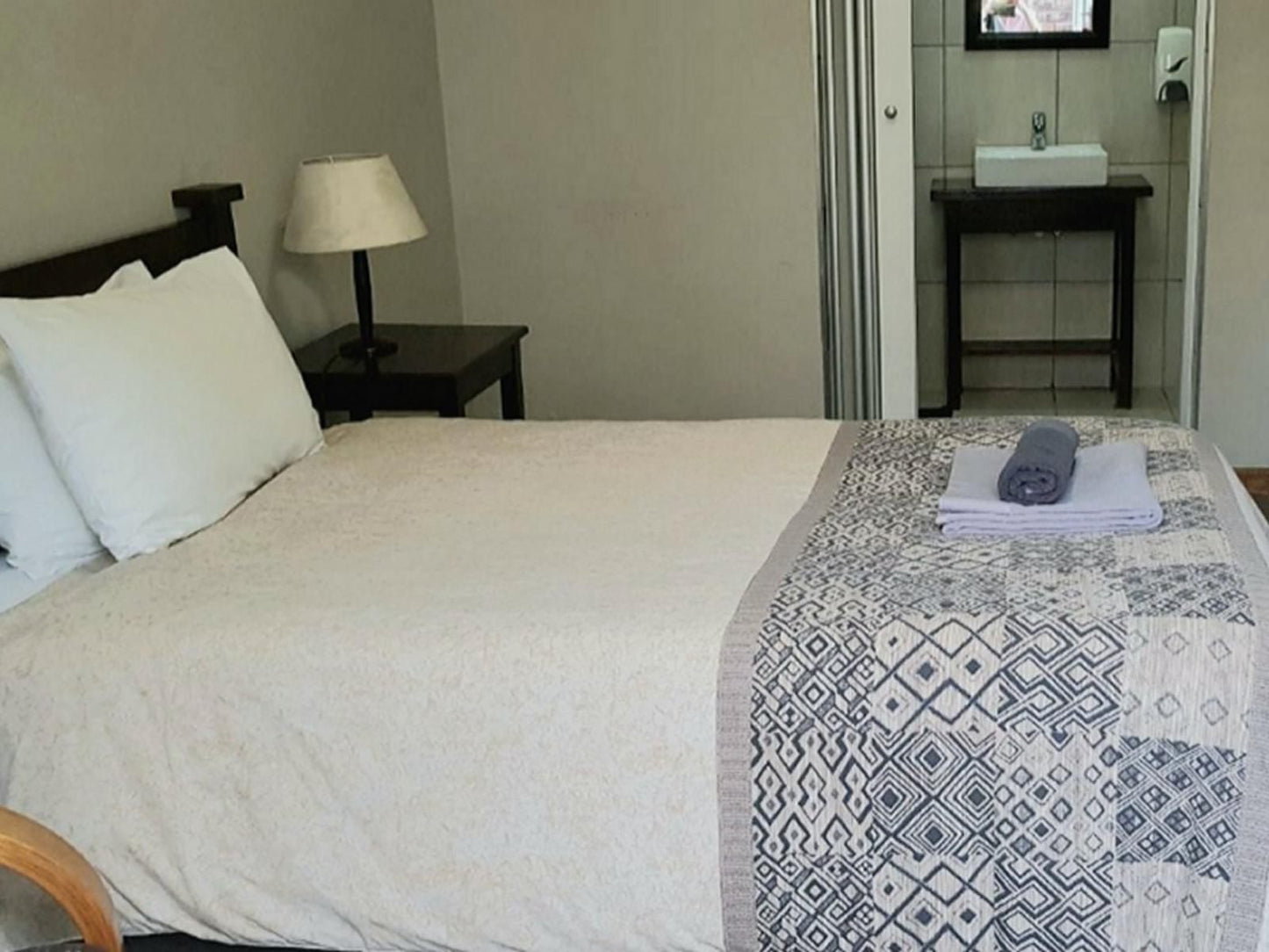 Aloes Guest House First On Camp Street Middelburg Eastern Cape Eastern Cape South Africa Unsaturated, Bedroom