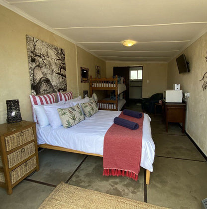 Aloha 4 Close To Beach Self Check In Parking Wavescrest Jeffreys Bay Jeffreys Bay Eastern Cape South Africa Bedroom