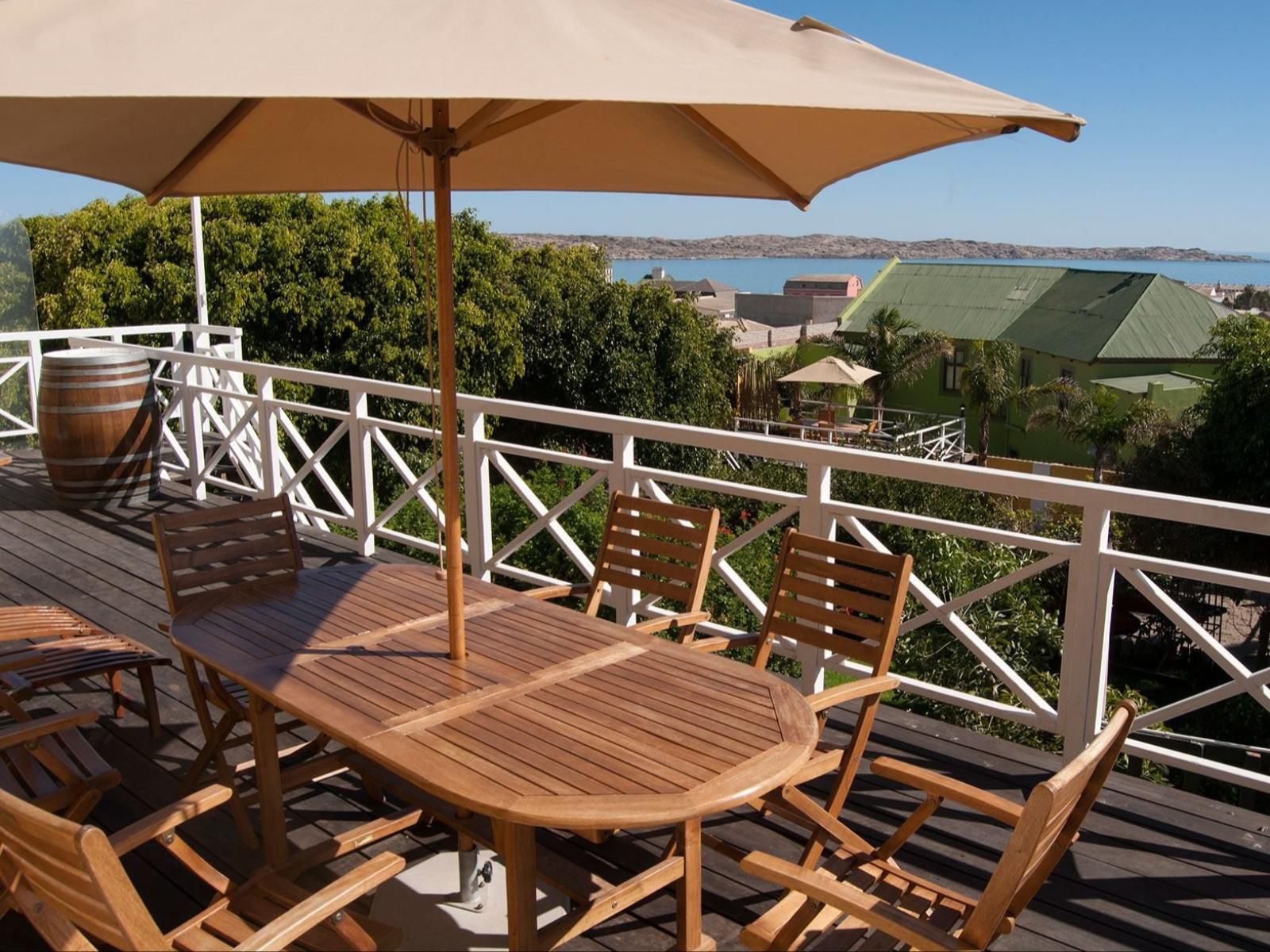 Alte Villa, Balcony, Architecture