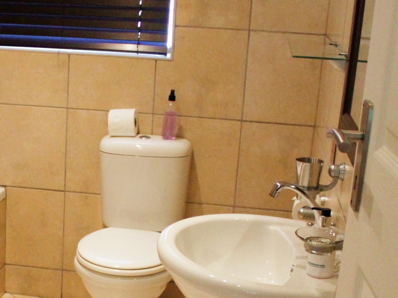 Amani Guest Lodge Walmer Port Elizabeth Eastern Cape South Africa Bathroom