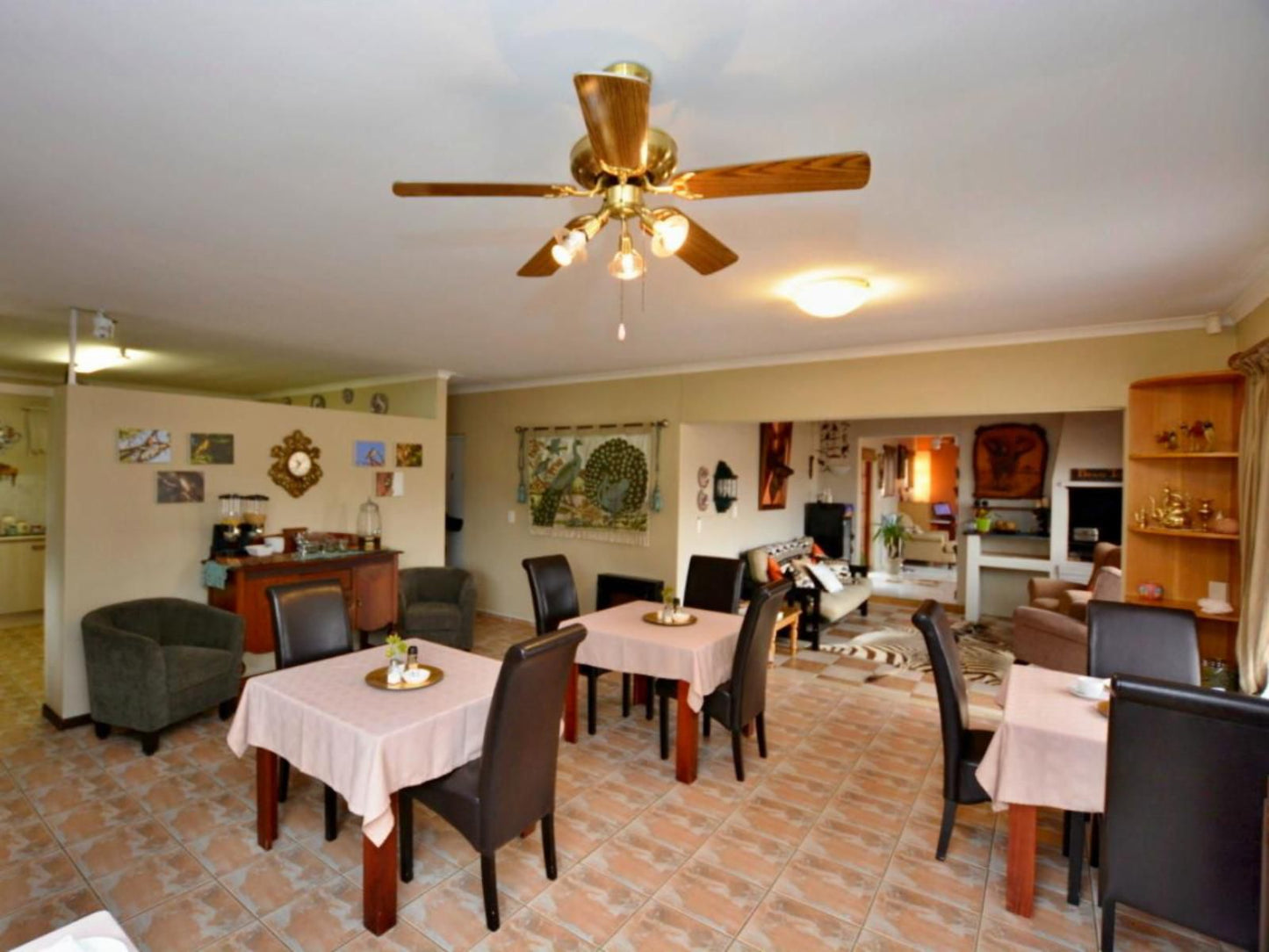 Amarachi Guesthouse, Living Room