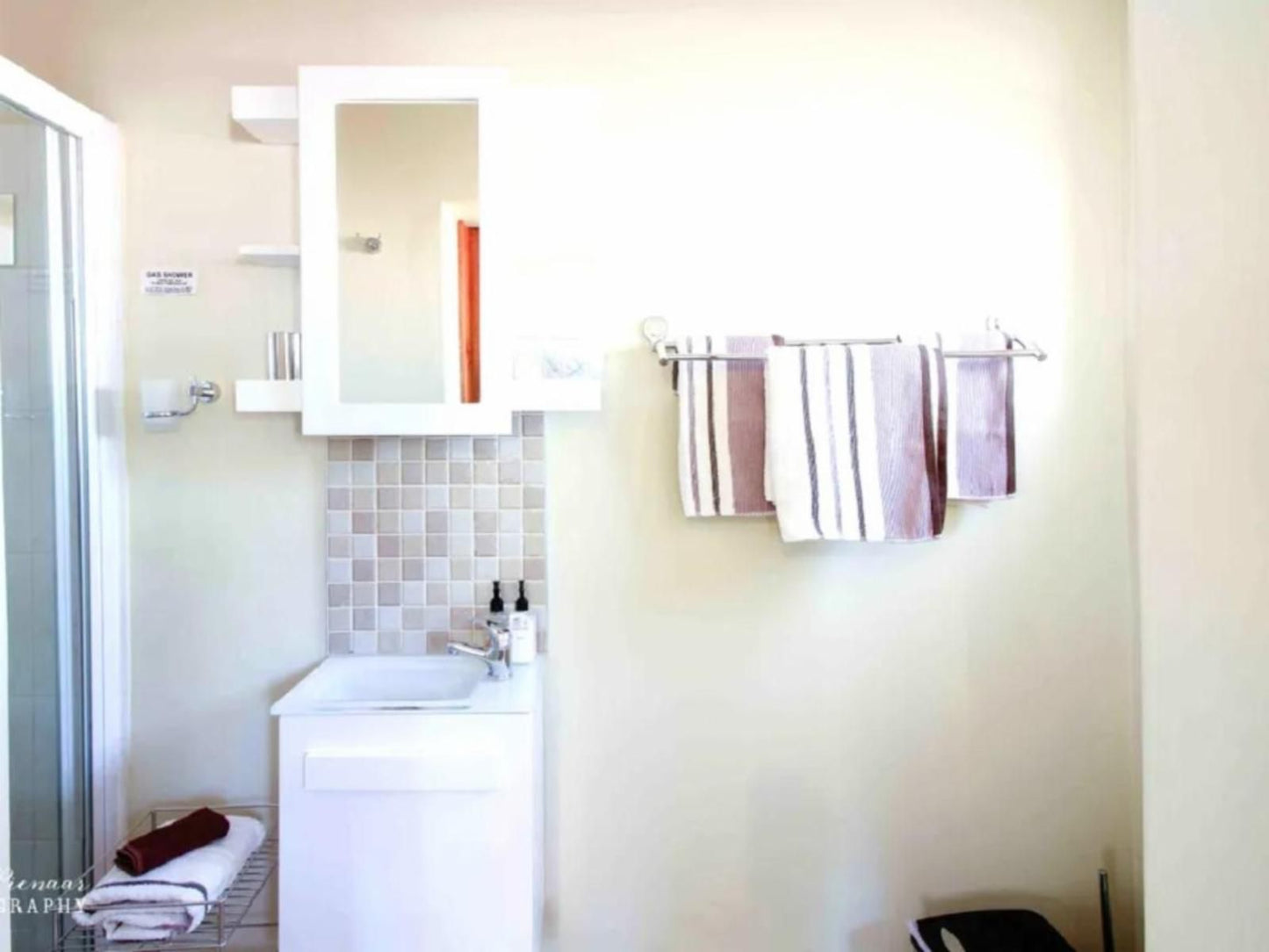 Amasun Bandb Bergsig George Western Cape South Africa Bright, Bathroom