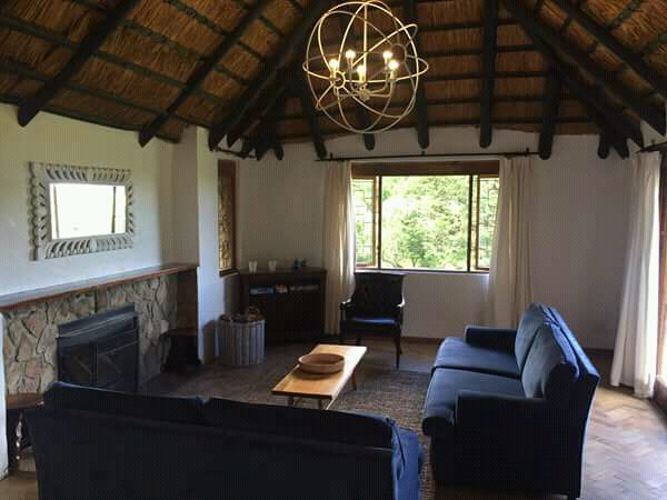 Ambleside Guest Lodge Upper Ferncliffe Pietermaritzburg Kwazulu Natal South Africa Living Room