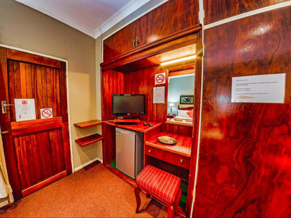 Amper Bo Guest House, Budget Twin Room 38-3, Colorful