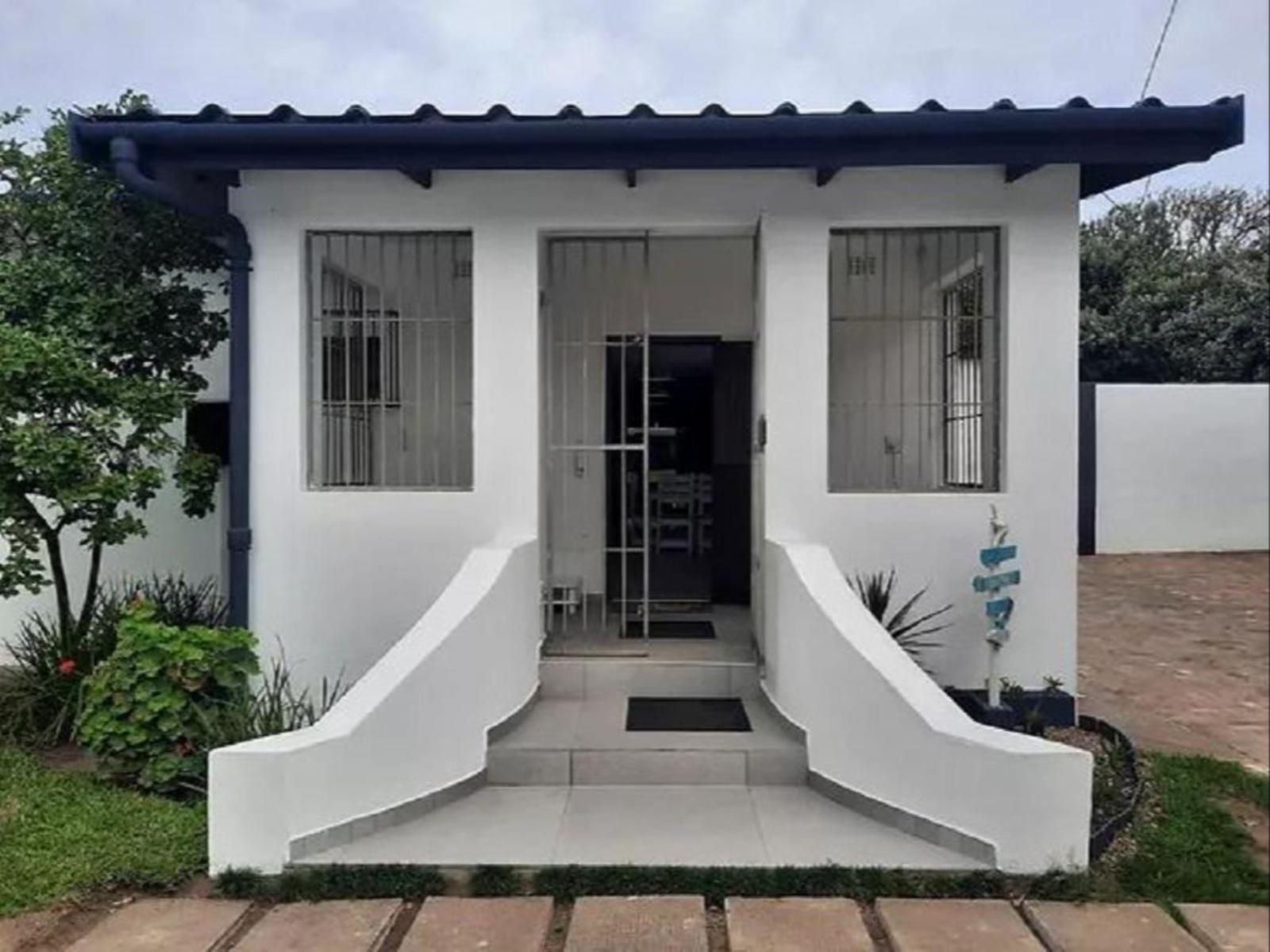 Anchor S Rest Southport Kwazulu Natal South Africa House, Building, Architecture, Palm Tree, Plant, Nature, Wood