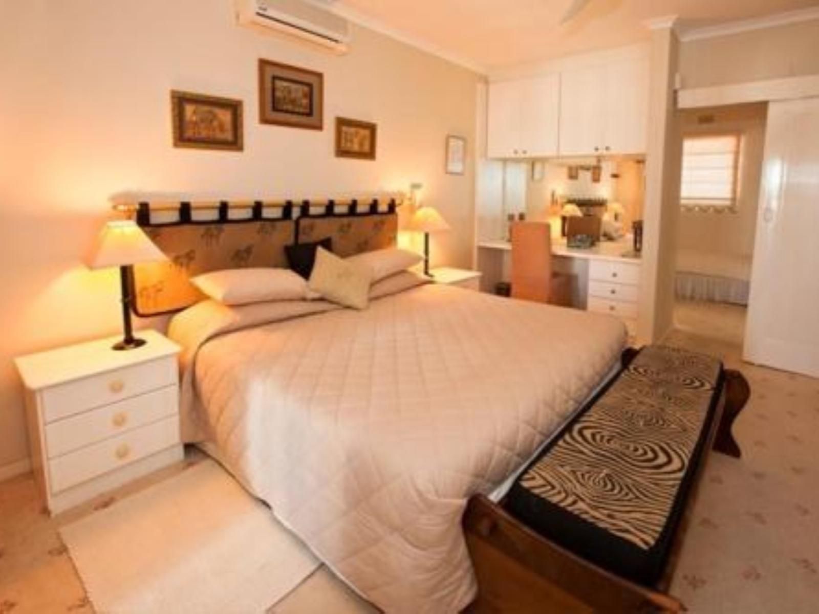 Annette Guesthouse, Single Room, Sepia Tones, Bedroom