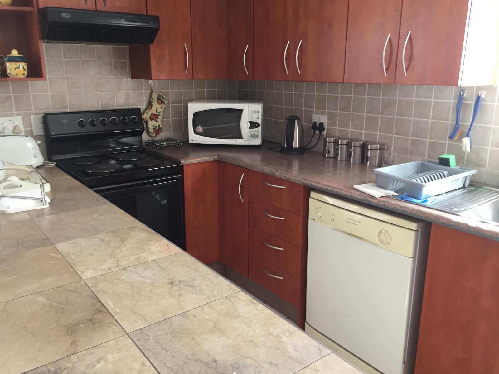 Apartment At 34 Columbine, Kitchen