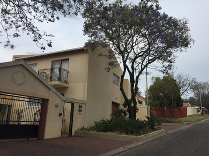 Apartment At 34 Columbine, House, Building, Architecture, Palm Tree, Plant, Nature, Wood, Sign