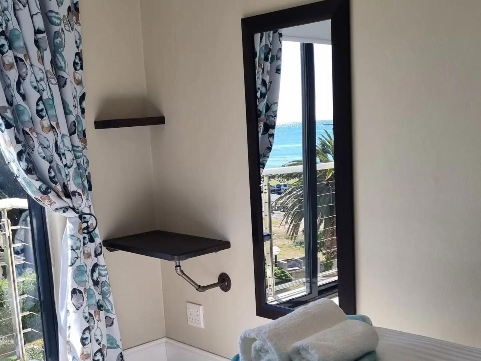 Apartment18Lifestyle Gordons Bay Western Cape South Africa Unsaturated, Palm Tree, Plant, Nature, Wood, Bedroom