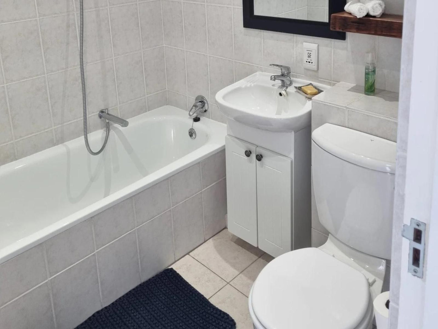 Apartment18Lifestyle Gordons Bay Western Cape South Africa Unsaturated, Bathroom